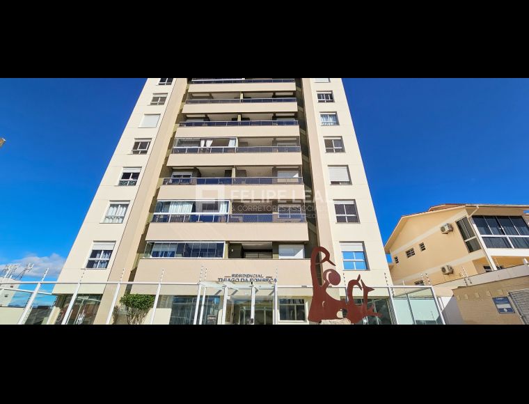Apartamento no Bairro Capoeiras em Florianópolis com 2 Dormitórios (1 suíte) e 94 m² - 19719