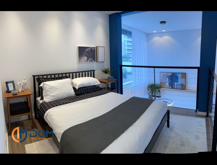 Apartamento no Bairro Capoeiras em Florianópolis com 1 Dormitórios (1 suíte) e 84 m² - 1092