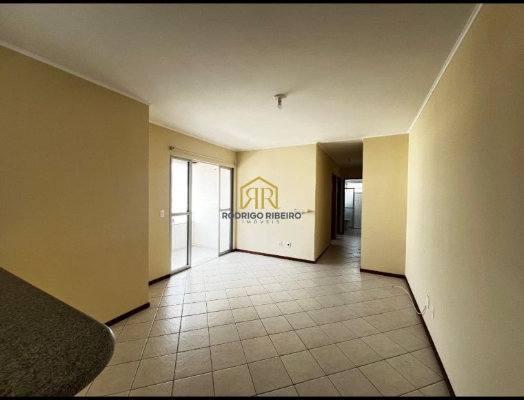 Apartamento no Bairro Carvoeira em Florianópolis com 2 Dormitórios - A2395