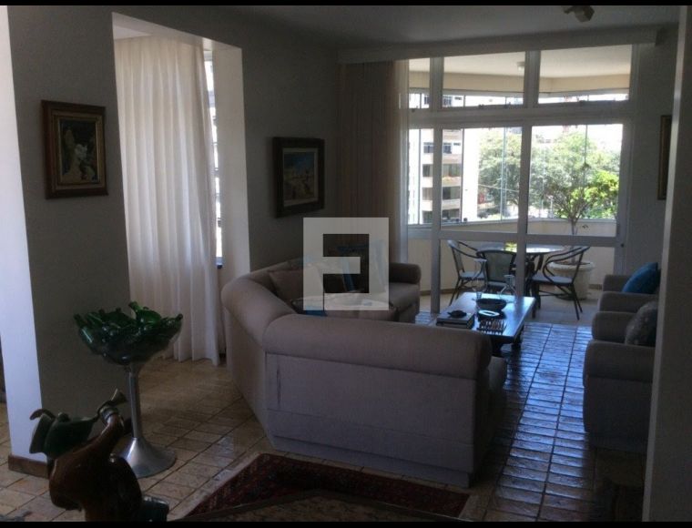 Apartamento no Bairro Centro em Florianópolis com 4 Dormitórios (2 suítes) e 264 m² - 3427
