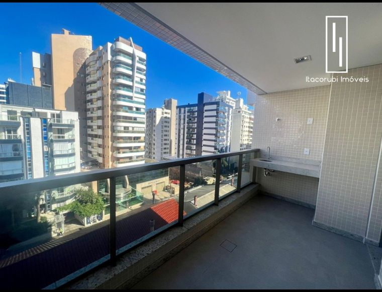 Apartamento no Bairro Centro em Florianópolis com 3 Dormitórios (1 suíte) - 1211
