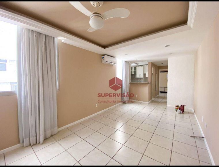 Apartamento no Bairro Centro em Florianópolis com 2 Dormitórios e 56 m² - AP2778