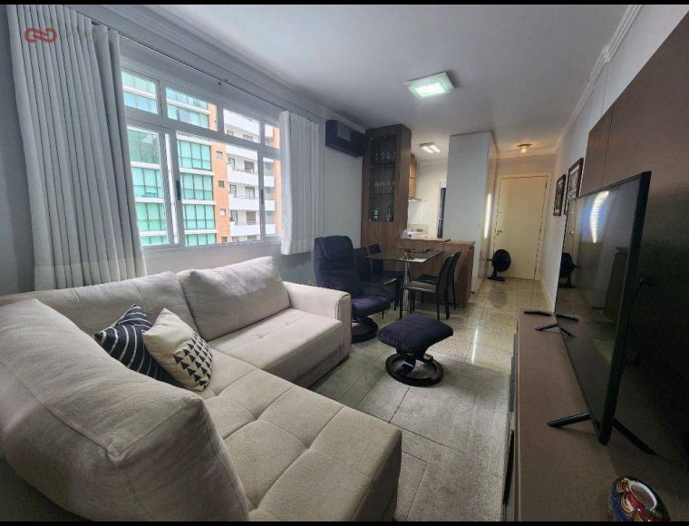 Apartamento no Bairro Centro em Florianópolis com 1 Dormitórios e 52 m² - AP0716