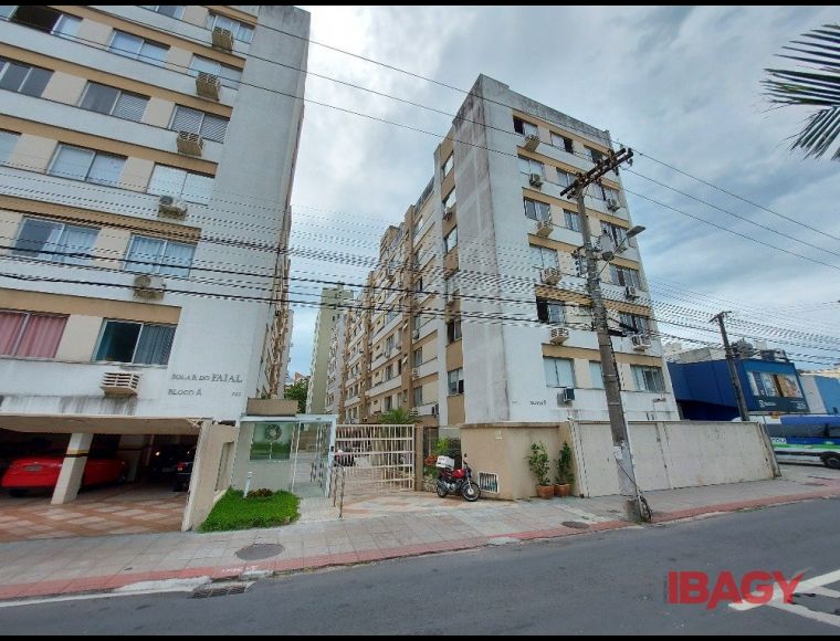 Apartamento no Bairro Centro em Florianópolis com 2 Dormitórios e 87.34 m² - 111875