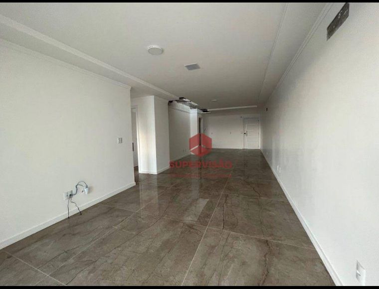 Apartamento no Bairro Coqueiros em Florianópolis com 4 Dormitórios (4 suítes) e 221 m² - CO0201