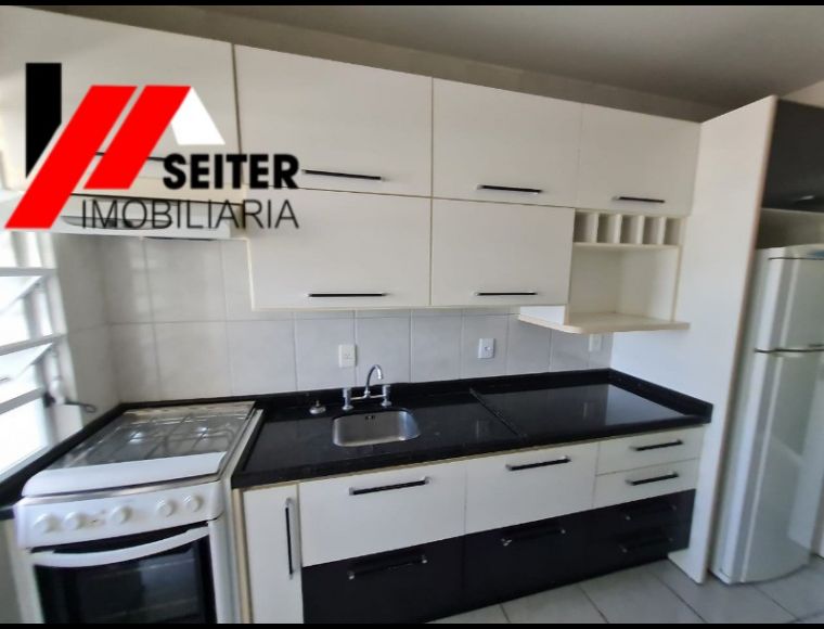 Apartamento no Bairro Córrego Grande em Florianópolis com 2 Dormitórios e 68 m² - AP01163L