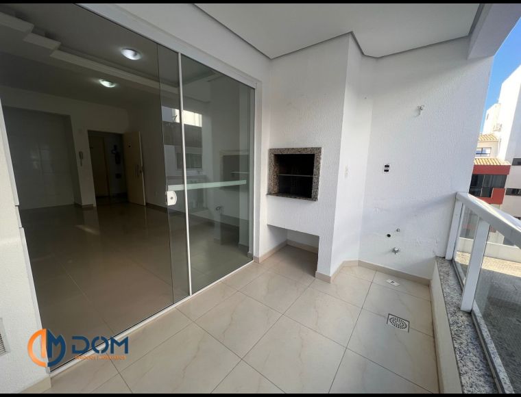Apartamento no Bairro Ingleses em Florianópolis com 3 Dormitórios (1 suíte) e 102 m² - 1078