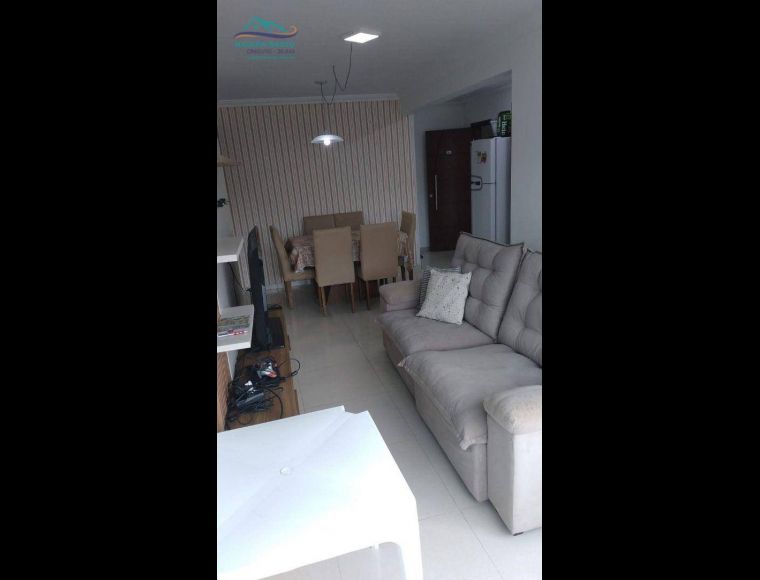 Apartamento no Bairro Ingleses em Florianópolis com 3 Dormitórios (1 suíte) e 97 m² - AP2322