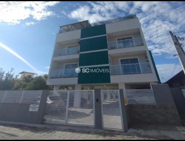 Apartamento no Bairro Ingleses em Florianópolis com 2 Dormitórios (1 suíte) - 17964