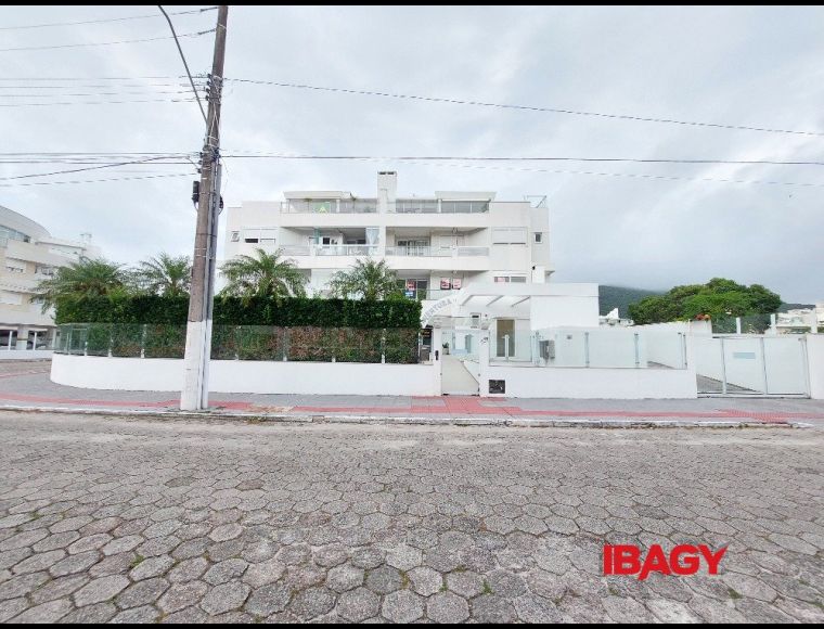 Apartamento no Bairro Ingleses em Florianópolis com 3 Dormitórios (1 suíte) e 104.99 m² - 123059