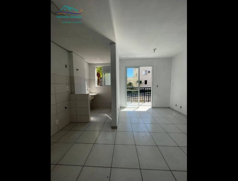 Apartamento no Bairro Ingleses em Florianópolis com 2 Dormitórios e 54 m² - AP2347
