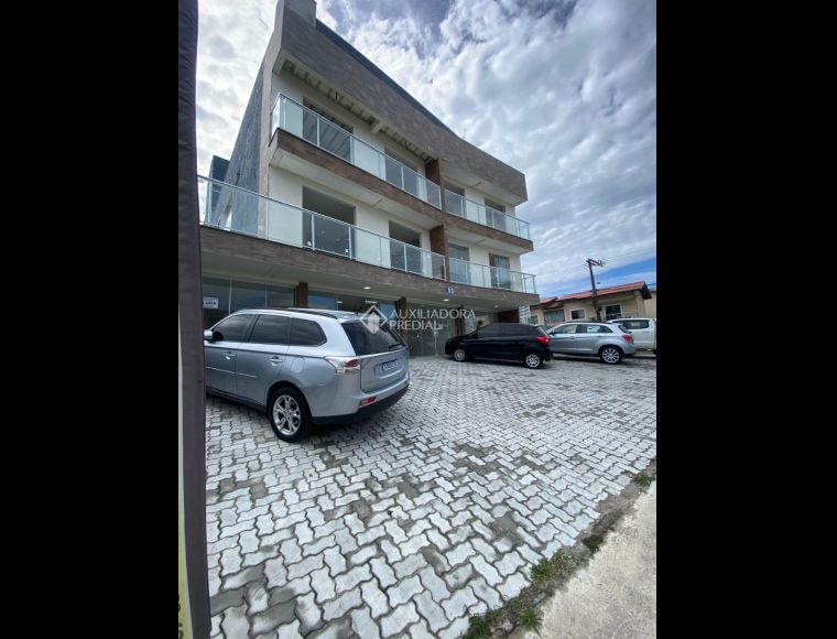 Apartamento no Bairro Ingleses em Florianópolis com 1 Dormitórios - 465028