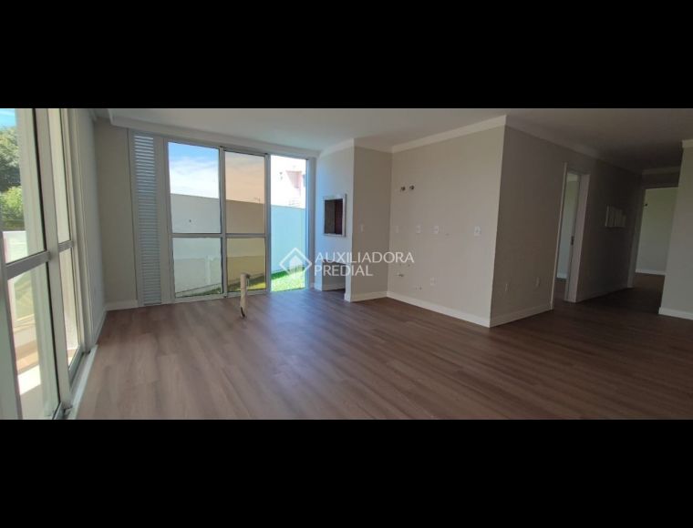 Apartamento no Bairro Ingleses em Florianópolis com 2 Dormitórios (2 suítes) - 458588