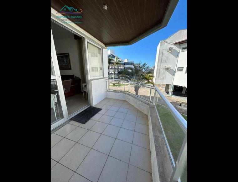 Apartamento no Bairro Ingleses em Florianópolis com 2 Dormitórios (1 suíte) e 79 m² - AP2373