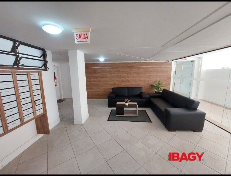 Apartamento no Bairro Ingleses em Florianópolis com 2 Dormitórios e 125.41 m² - 78023