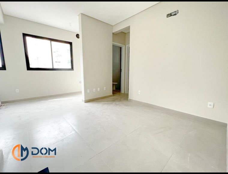 Apartamento no Bairro Ingleses Norte em Florianópolis com 1 Dormitórios e 39 m² - 1093
