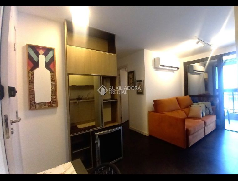Apartamento no Bairro Itacorubí em Florianópolis com 2 Dormitórios (1 suíte) - 460667