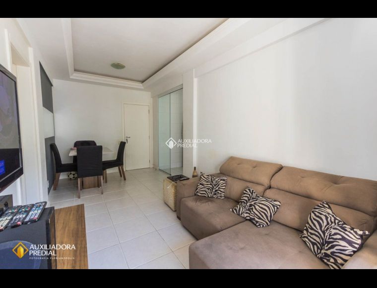 Apartamento no Bairro Itacorubí em Florianópolis com 2 Dormitórios (1 suíte) - 417326