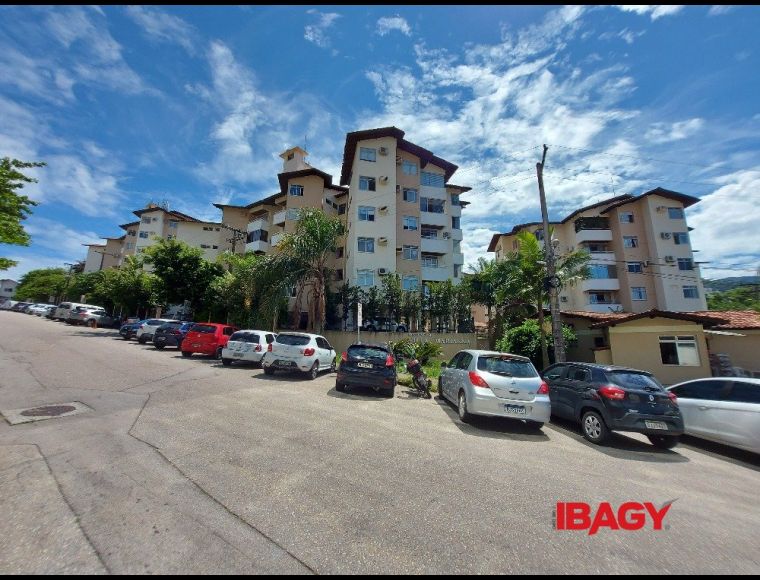 Apartamento no Bairro Itacorubí em Florianópolis com 1 Dormitórios e 50.64 m² - 123603