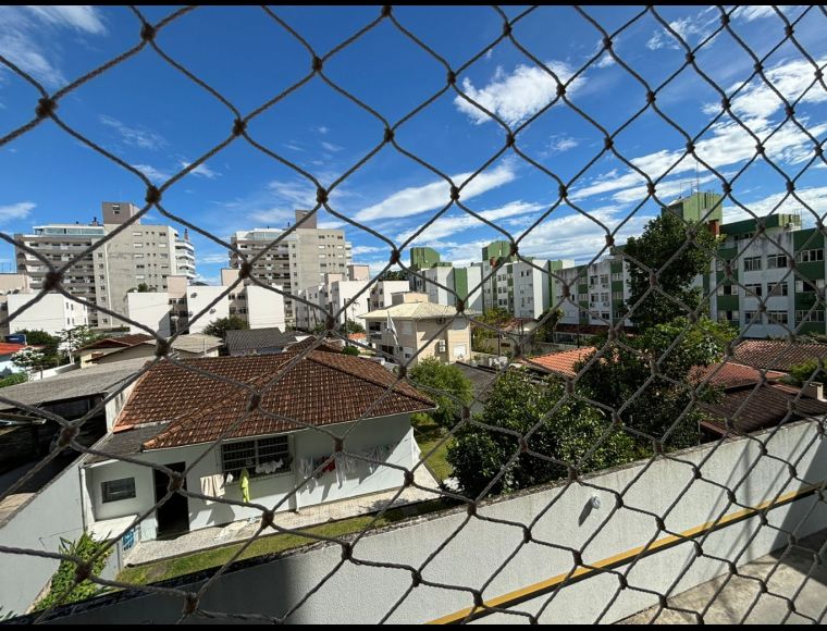 Apartamento no Bairro Itacorubí em Florianópolis com 2 Dormitórios (1 suíte) - 473514