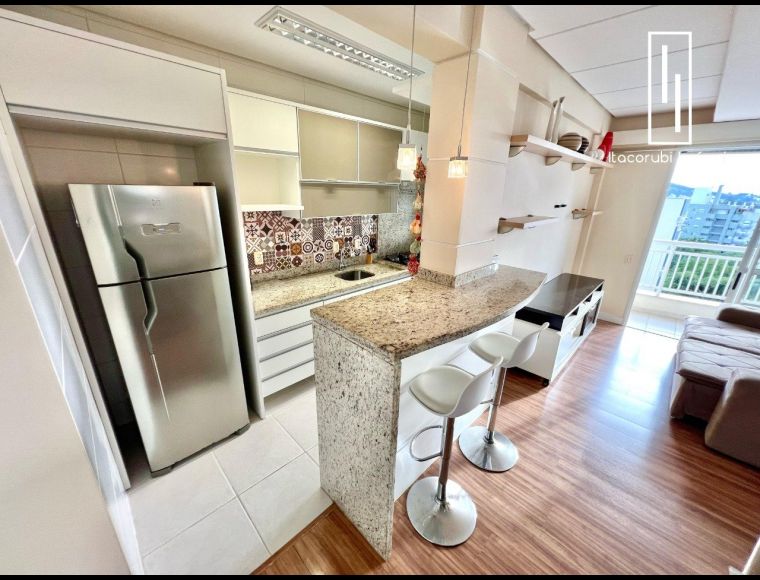 Apartamento no Bairro Itacorubí em Florianópolis com 2 Dormitórios - 2167