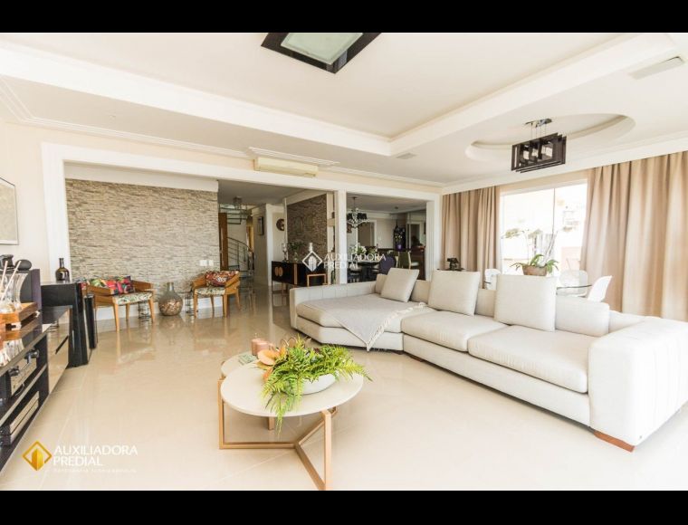 Apartamento no Bairro João Paulo em Florianópolis com 4 Dormitórios (4 suítes) - 383340