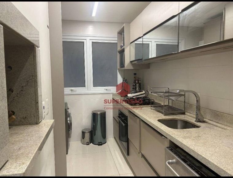 Apartamento no Bairro Jurerê em Florianópolis com 3 Dormitórios (2 suítes) e 144 m² - AD0072