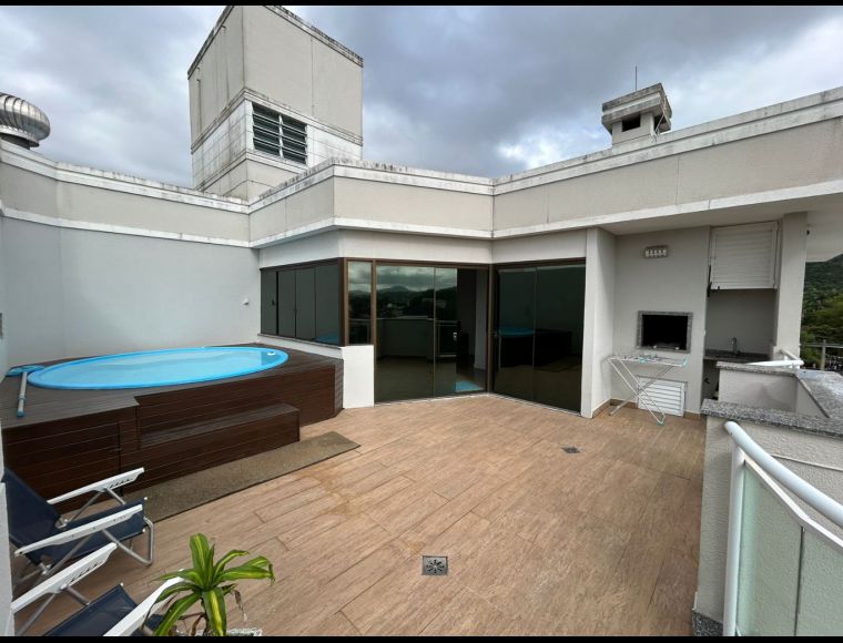 Apartamento no Bairro Jurerê em Florianópolis com 3 Dormitórios (1 suíte) - 474500