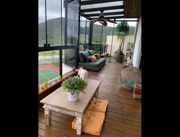 Apartamento no Bairro Jurerê Internacional em Florianópolis com 4 Dormitórios (4 suítes) e 207 m² - CO0010