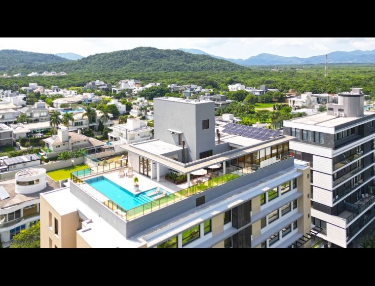 Apartamento no Bairro Jurerê Internacional em Florianópolis com 2 Dormitórios (2 suítes) e 77 m² - AP0912