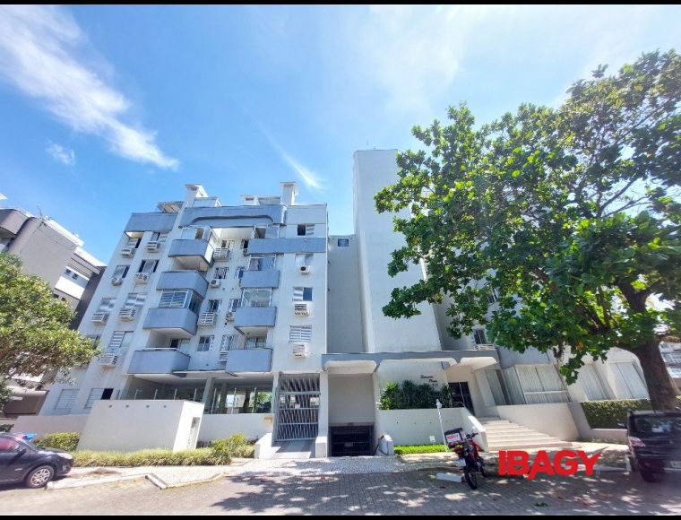 Apartamento no Bairro Jurerê Internacional em Florianópolis com 2 Dormitórios (1 suíte) e 77.32 m² - 122810