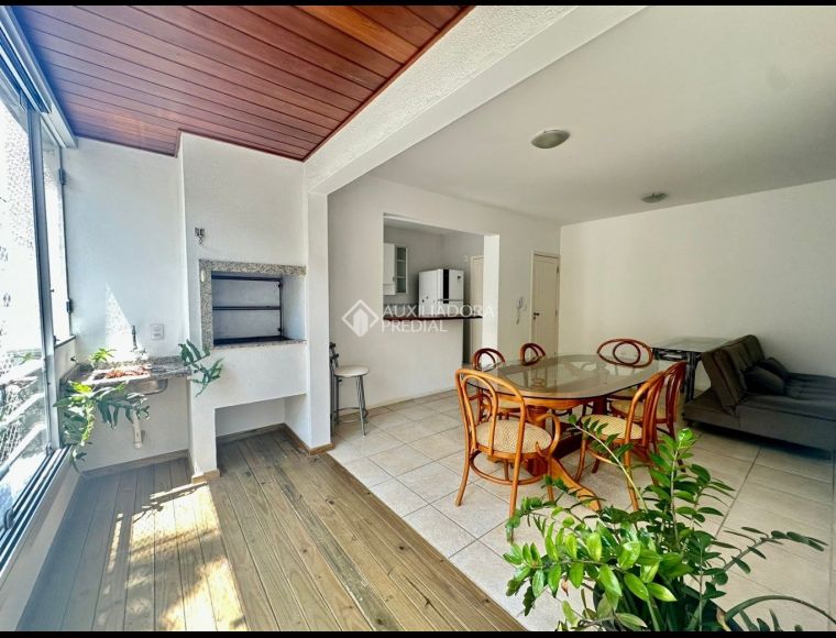 Apartamento no Bairro Lagoa da Conceição em Florianópolis com 3 Dormitórios (1 suíte) - 449160