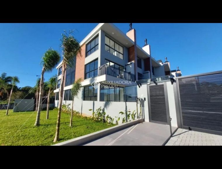 Apartamento no Bairro Lagoa da Conceição em Florianópolis com 1 Dormitórios (1 suíte) - 706853
