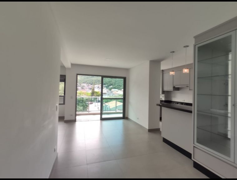 Apartamento no Bairro Monte Verde em Florianópolis com 2 Dormitórios (1 suíte) - A2242