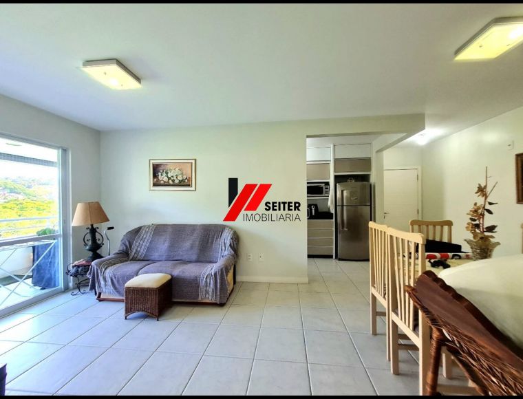 Apartamento no Bairro Monte Verde em Florianópolis com 2 Dormitórios (1 suíte) e 105.96 m² - AP02741V