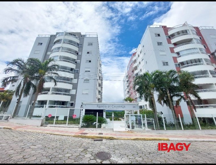 Apartamento no Bairro Pantanal em Florianópolis com 3 Dormitórios (1 suíte) e 88.2 m² - 118267