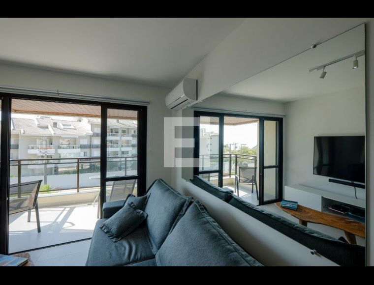 Apartamento no Bairro Praia Brava em Florianópolis com 4 Dormitórios (2 suítes) e 90 m² - 4481