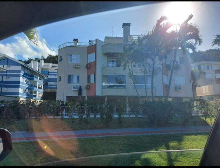 Apartamento no Bairro Praia Brava em Florianópolis com 4 Dormitórios (1 suíte) - 437249