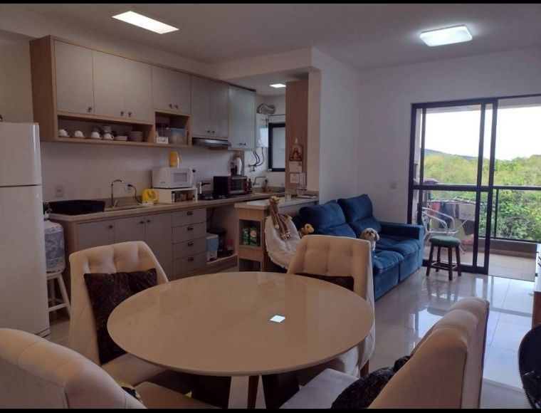 Apartamento no Bairro Ribeirão da Ilha em Florianópolis com 2 Dormitórios (1 suíte) - 444450