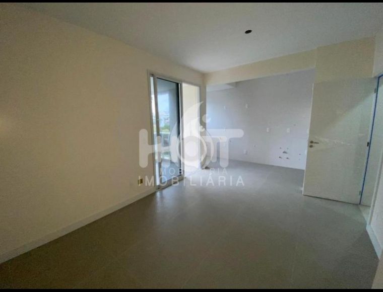 Apartamento no Bairro Rio Tavares em Florianópolis com 1 Dormitórios (1 suíte) e 69.7 m² - 427999