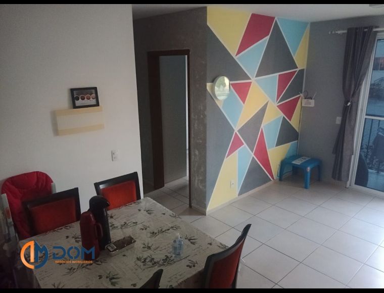 Apartamento em Florianópolis com 2 Dormitórios e 54 m² - 1335