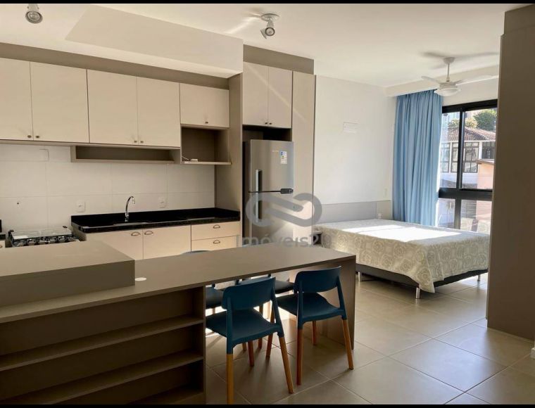 Apartamento no Bairro Trindade em Florianópolis com 1 Dormitórios e 36 m² - AP1140