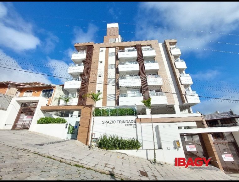 Apartamento no Bairro Trindade em Florianópolis com 1 Dormitórios e 30.33 m² - 121203