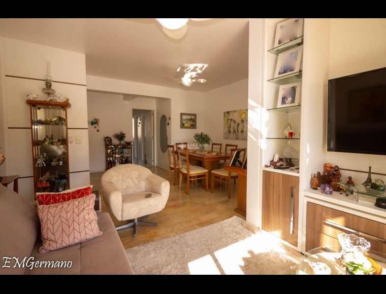 Apartamento no Bairro Trindade em Florianópolis com 3 Dormitórios (1 suíte) - 377603