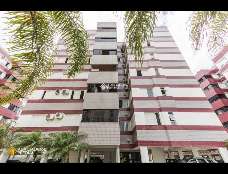 Apartamento no Bairro Trindade em Florianópolis com 3 Dormitórios (1 suíte) - 446402