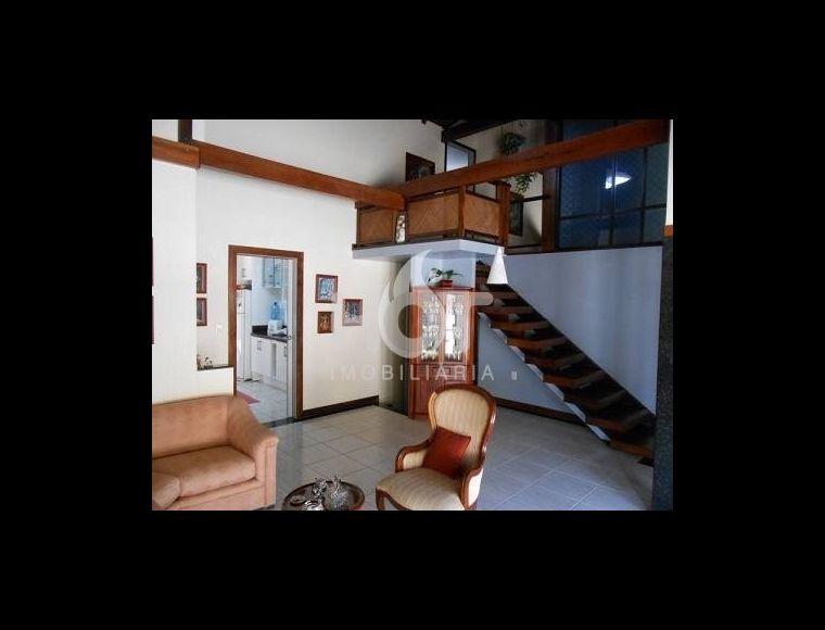 Casa no Bairro Barra da Lagoa em Florianópolis com 4 Dormitórios (3 suítes) - 426963