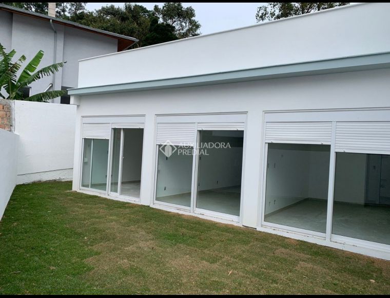 Casa no Bairro Cachoeira do Bom Jesus em Florianópolis com 3 Dormitórios (3 suítes) - 467233