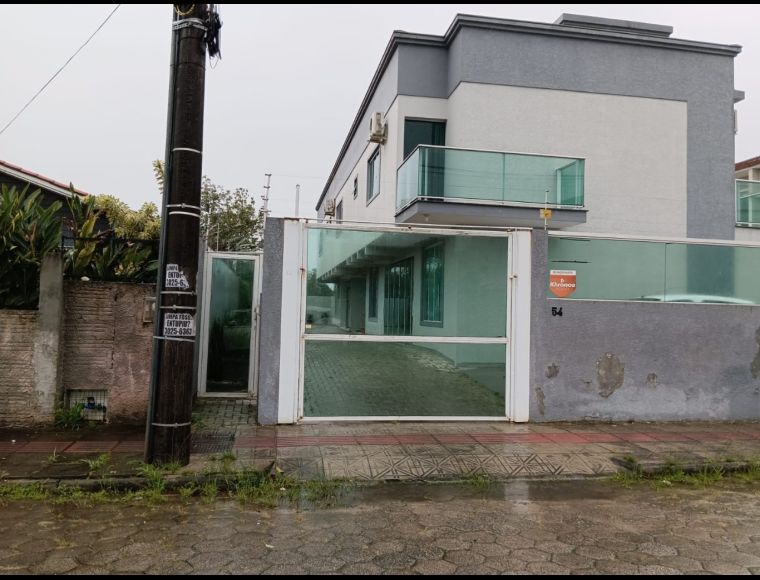 Casa no Bairro Campeche em Florianópolis com 3 Dormitórios - 446126