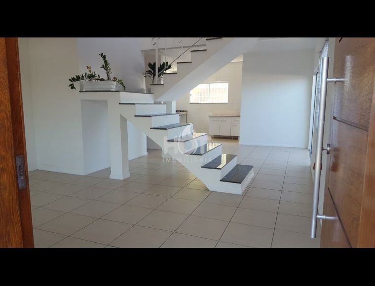 Casa no Bairro Campeche em Florianópolis com 1 Dormitórios (2 suítes) e 134 m² - 426479