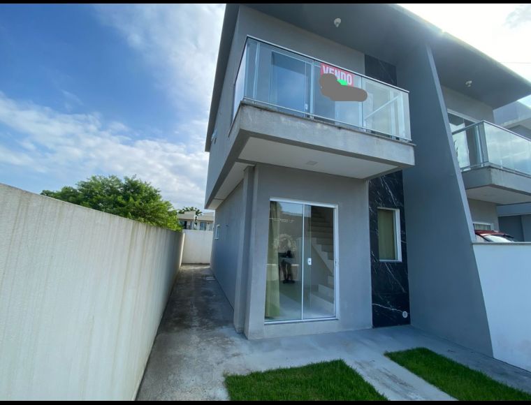 Casa no Bairro Campeche em Florianópolis com 2 Dormitórios - 463436